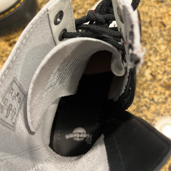 Dr Doc Martens White Leather Platform Jadon Boots Women’s 8 Barely Worn - Picture 9 of 10